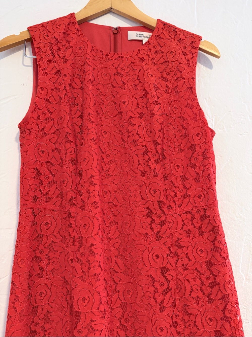 Diane Von Furstenberg Red Orange Floral Lace Sleeveless Dress - Picture 2 of 8